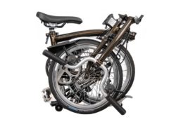 Brompton: M6R Black Lacquer 6 vel. Rear Rack (2021) – Bicicleta Plegable