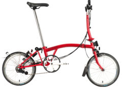 Brompton: C Line Utility House Red – Mid – Wide Saddle – Bicicleta Plegable