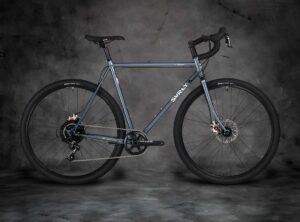 Surly: Straggler Cold Steel Blue – Bicicleta Gravel