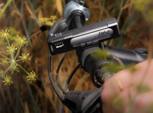 Knog: Blinder 700 & Square – Luces