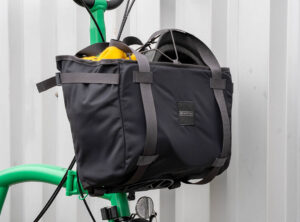 Brompton: Basket Bag Small – Bolso / Canasto